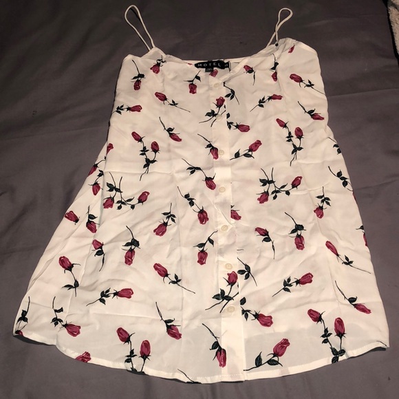 Princess Polly Dresses & Skirts - princess polly white rose dress